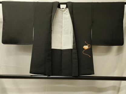 平和屋着物＃羽織 几帳陶器花文 黒地 金彩 正絹 逸品 CABL2927in