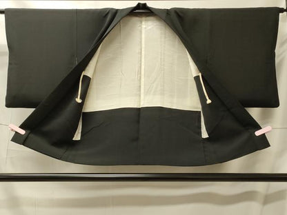 平和屋着物＃羽織 枝花文 黒地 正絹 逸品 CABL2949in