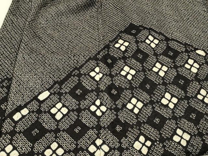 平和屋着物＃羽織　総絞り　幾何学文様　黒地　正絹　逸品　CABL2980in