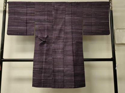 平和屋着物＃道中着　紬地　横段文　ロング丈　正絹　逸品　CABL3008in