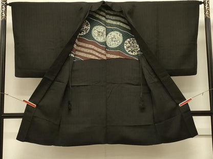 平和屋着物＃男性　長羽織　間道　黒地　正絹　逸品　CABL3027in