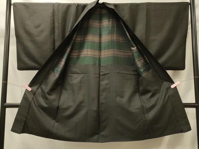 平和屋着物＃男性　長羽織　紬地　縞　黒地　正絹　逸品　CABL3072in
