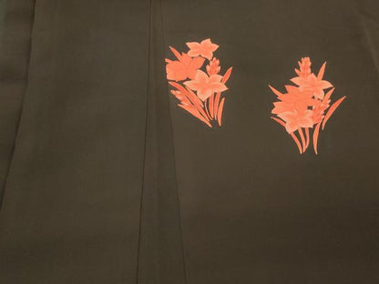 平和屋着物＃羽織　草花文　黒地　正絹　逸品　未使用　CABL3100in