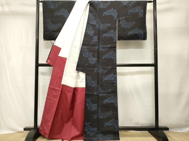 平和屋着物■上質な紬　舞蝶文　黒地　三越扱い　正絹　逸品　CABL3443ev