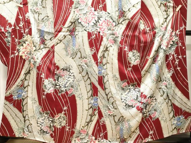平和屋着物■豪華振袖　駒刺繍　雪輪草花文　藤花房　金彩　正絹　逸品　CABL3521ev