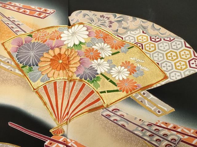 平和屋着物■豪華黒留袖　駒刺繍　扇草花文　暈し染め　金彩　正絹　逸品　CABL3530ev