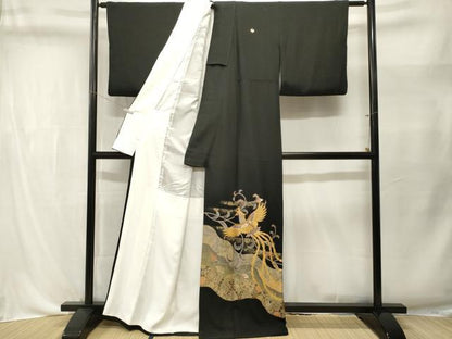 平和屋着物■豪華黒留袖　駒刺繍　鳳凰更紗花文　金彩　正絹　逸品　CABL3550ev