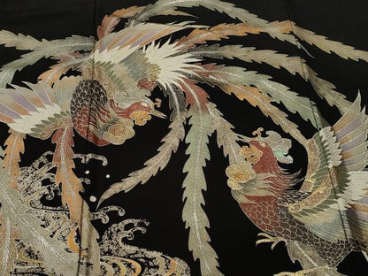 平和屋着物■豪華黒留袖　作家物　螺鈿　鳳凰立波文　金銀彩　正絹　逸品　CABL3578ev