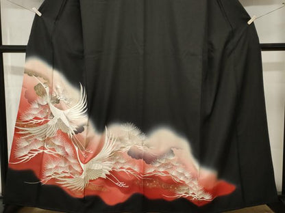 平和屋着物■豪華黒留袖　総刺繍　松葉飛鶴文　暈し染め　金彩　正絹　逸品　CABL3674ev