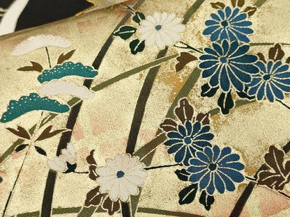 平和屋着物■豪華黒留袖　駒刺繍　飛鶴草花文　金銀彩　正絹　逸品　CABL3757ev