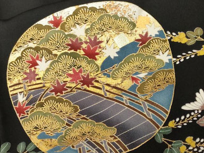 平和屋着物■豪華黒留袖　作家物　刺繍　鬘帯扇面群鶴花文　金彩　正絹　逸品　CABL3765ev
