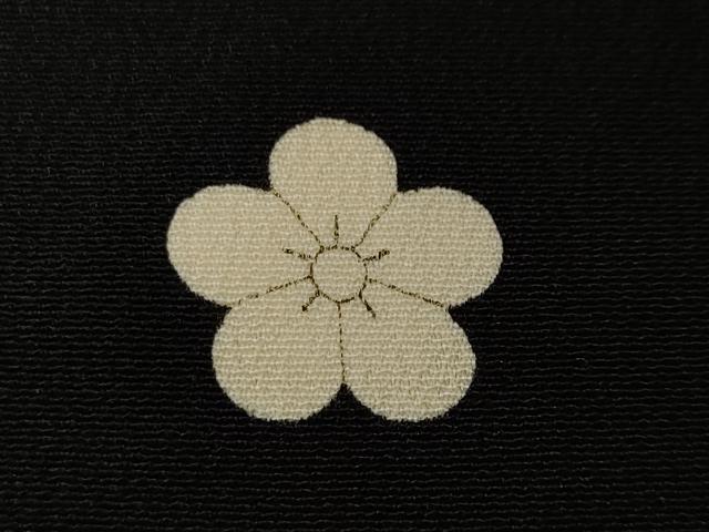 平和屋着物■豪華黒留袖　駒刺繍　立波飛鶴樹林文　金彩　正絹　逸品　CABL3767ev