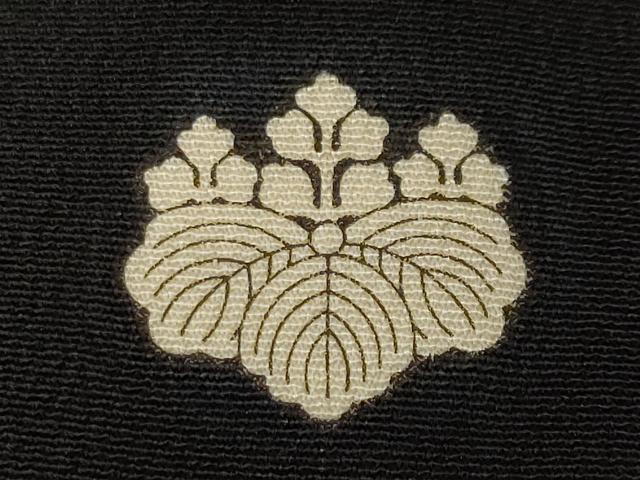平和屋着物■豪華黒留袖　作家物　刺繍　流水片輪車扇面花文　暈し染め　金銀彩　正絹　逸品　CABL3769ev