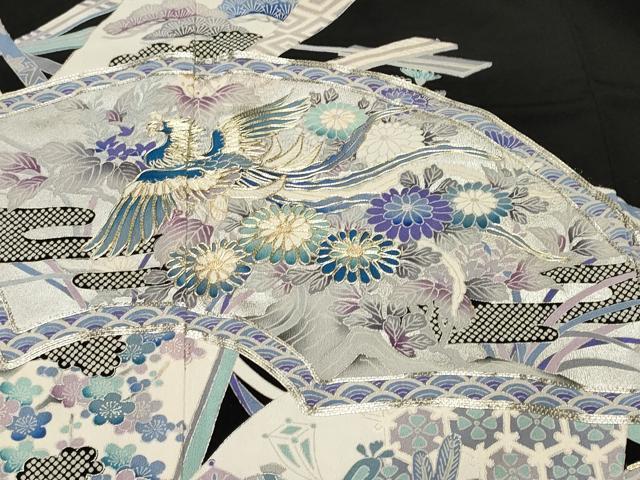 平和屋着物■豪華黒留袖　駒刺繍　地紙重ね鳳凰尾長鳥花文　銀彩　正絹　逸品　CABL3837ev