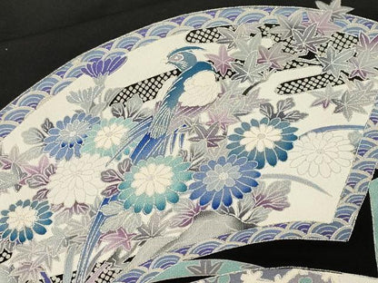平和屋着物■豪華黒留袖　駒刺繍　地紙重ね鳳凰尾長鳥花文　銀彩　正絹　逸品　CABL3837ev