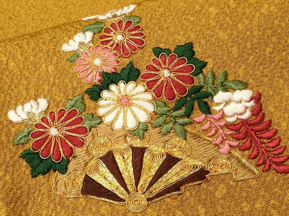平和屋着物■訪問着　駒刺繍　乱菊御所車文　片輪車花文　暈し染め　金彩　鬼しぼ縮緬　正絹　逸品　CABL3962ev