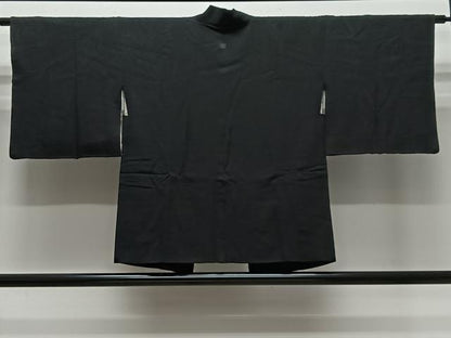 平和屋着物＃羽織　草花地紋　黒地　正絹　逸品　CABL4019ua
