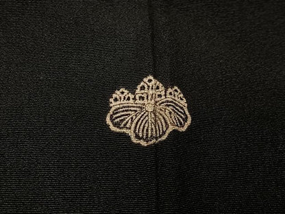 平和屋着物＃羽織　寿光織　草花文　黒地　金銀糸　正絹　逸品　CABL4038ua