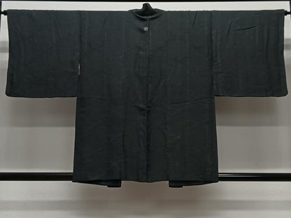 平和屋着物＃羽織　松皮菱地紋　黒地　正絹　逸品　CABL4039ua