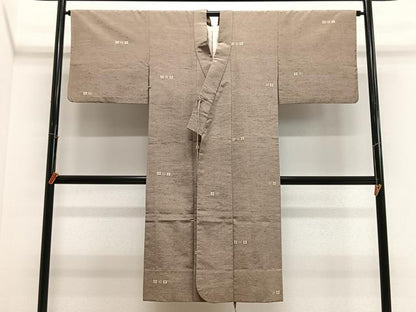 平和屋着物＃道中着　紬地　舞花文　ロング丈　正絹　逸品　CABL4139ua