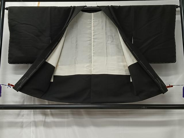 平和屋着物＃羽織　草花文　黒地　金彩　正絹　逸品　CABL4160ua