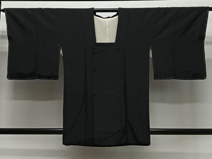 平和屋着物＃道行コート　紬地　黒地　正絹　逸品　未使用　CABL4254ua