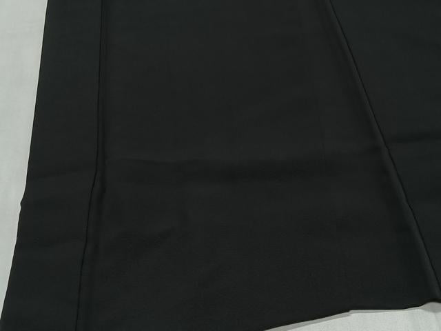 平和屋着物＃羽織　駒刺繍　舞蝶文　黒地　金彩　正絹　逸品　CABL4274ua
