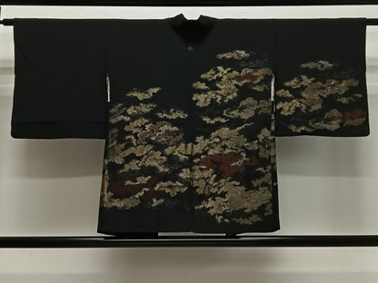 平和屋着物＃羽織　寿光織　雲取り文　黒地　金糸　正絹　逸品　CABL4339ua