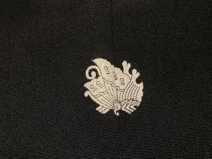 平和屋着物■豪華黒留袖　作家物　駒刺繍　人物風景文　金彩　正絹　逸品　CABL4367ua