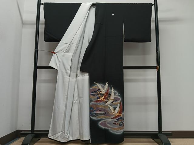 平和屋着物■豪華黒留袖　駒刺繍　雲取り飛鶴文　暈し染め　金彩　正絹　逸品　CABL4369ua