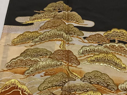 平和屋着物■豪華黒留袖　刺繍　流水松文　金彩　洗える着物　CABL4376ua