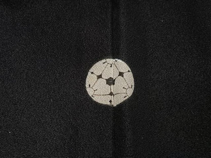 平和屋着物■豪華黒留袖　刺繍　流水松文　金彩　洗える着物　CABL4376ua