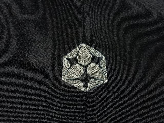 平和屋着物■豪華黒留袖　作家物　刺繍　流水風景文　暈し染め　金糸　正絹　逸品　CABL4380ua