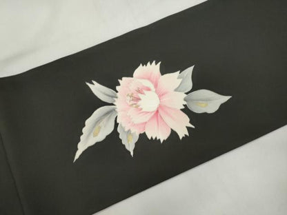 平和屋着物▼塩瀬　九寸名古屋帯　手描き　草花文　黒地　金彩　正絹　逸品　CABL4734dy