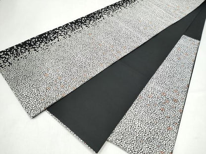 平和屋着物●六通柄袋帯　唐織　舞桜文　黒地　銀糸　正絹　逸品　CABL5098hy
