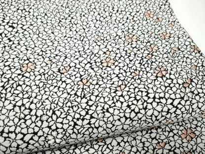 平和屋着物●六通柄袋帯　唐織　舞桜文　黒地　銀糸　正絹　逸品　CABL5098hy