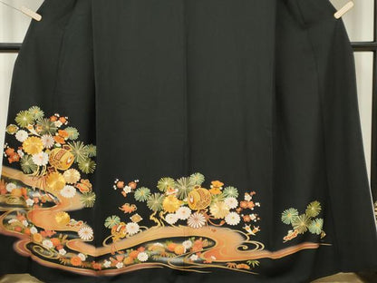 平和屋着物■豪華黒留袖　駒刺繍　流水吉祥花松文　暈し染め　金銀彩　正絹　逸品　CABL5702ou