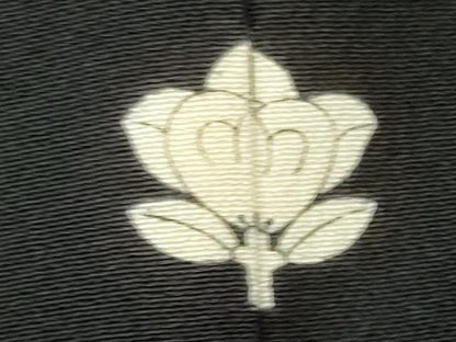 平和屋着物■豪華黒留袖　誰が袖花文　金彩　正絹　逸品　CABL5785ou