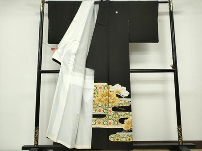 平和屋着物■豪華黒留袖　駒刺繍　エ霞松文　金彩　正絹　逸品　CABL5786ou