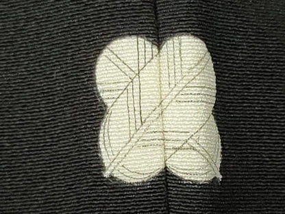平和屋着物■豪華黒留袖　駒刺繍　エ霞松文　金彩　正絹　逸品　CABL5786ou