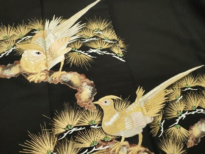 平和屋着物■豪華黒留袖　尾長鳥枝松文　金彩　正絹　逸品　CABL5872ou