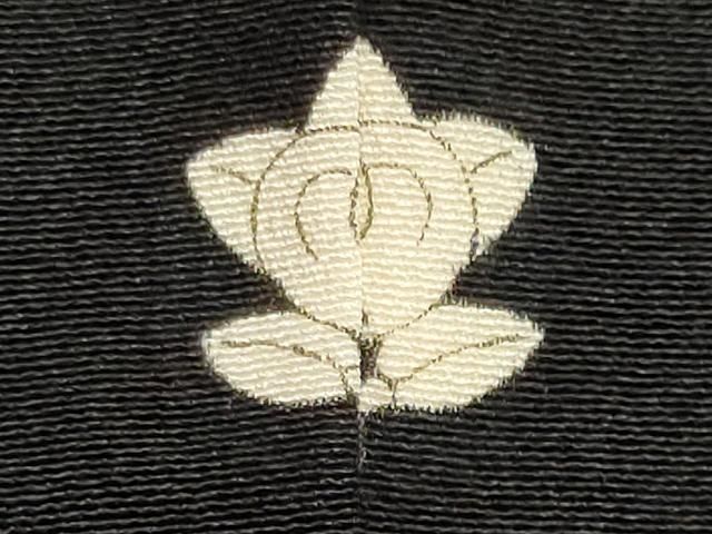 平和屋着物■豪華黒留袖　作家物　駒刺繍　立波飛鶴花文　金彩　正絹　逸品　CABL5878ou