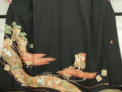 平和屋着物■豪華黒留袖　作家物　駒刺繍　御所車人物花松文　金彩　正絹　逸品　CABL5885ou