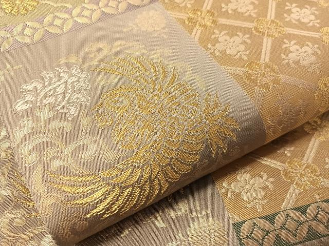平和屋着物●全通柄袋帯　金色繭　飛天・草木染め　市松鳳凰花文　正絹　逸品　CABL6040vp
