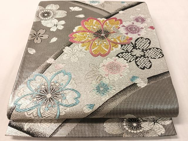 平和屋着物●六通柄袋帯　唐織　舞桜　黒地　金銀糸　正絹　逸品　CABL6092vp