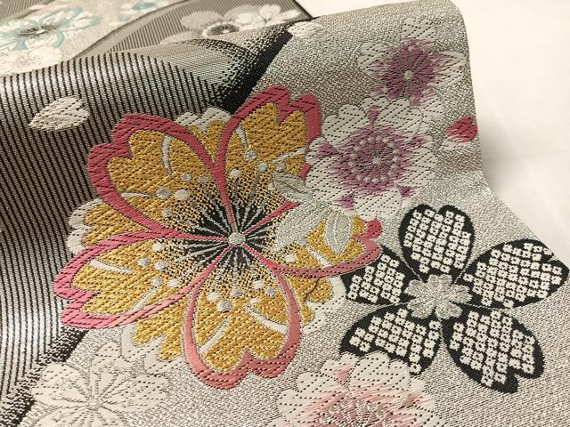 平和屋着物●六通柄袋帯　唐織　舞桜　黒地　金銀糸　正絹　逸品　CABL6092vp