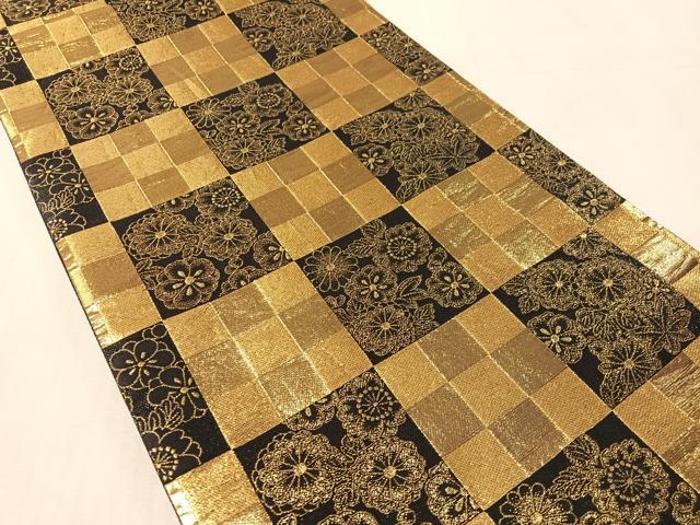 平和屋着物●六通柄袋帯　市松花文　黒地　金糸　正絹　逸品　CABL6108vp