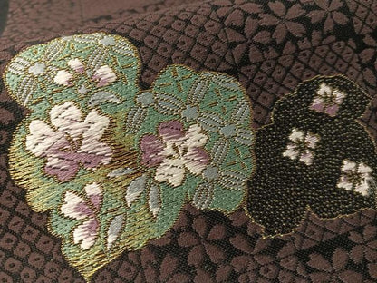 平和屋着物▽両面　六通柄袋帯　スリーシーズン　春夏秋　唐織　市松蔦の葉文　黒地　金糸　やまと誂製　正絹　逸品　CABL6226vp