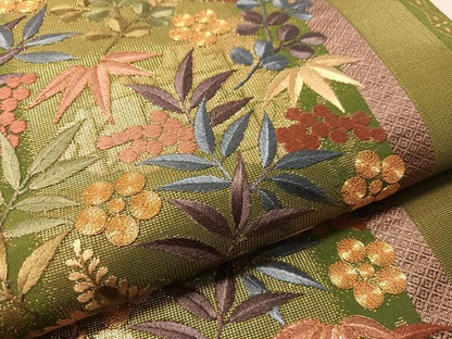 平和屋着物●西陣　京の名門　じゅらく謹製　六通柄袋帯　駒刺繍　葡萄笹花間道　金糸　正絹　逸品　未使用　CABL6246vp