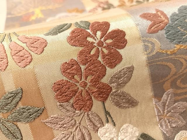 平和屋着物●六通柄袋帯　唐織　松萄桜　金糸　正絹　逸品　CABL6256vp
